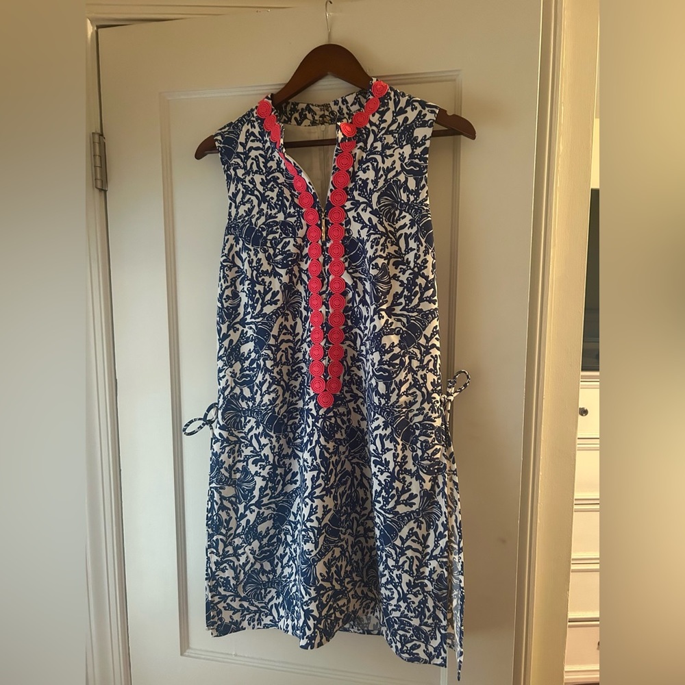 Classic Lilly Pulitzer Romper - navy and pink!